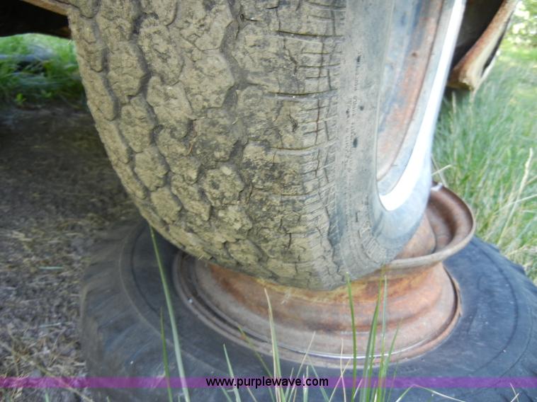 image for item D4142 1956 Pontiac hardtop coupe