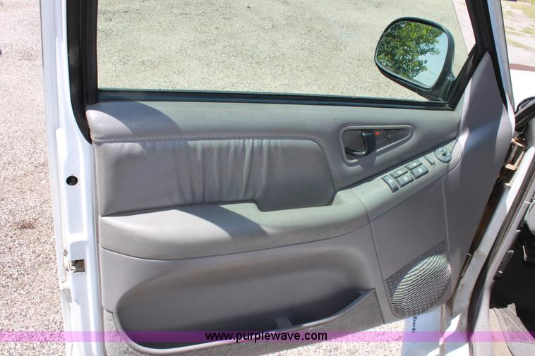 image for item D5115 1995 Chevrolet Blazer LT