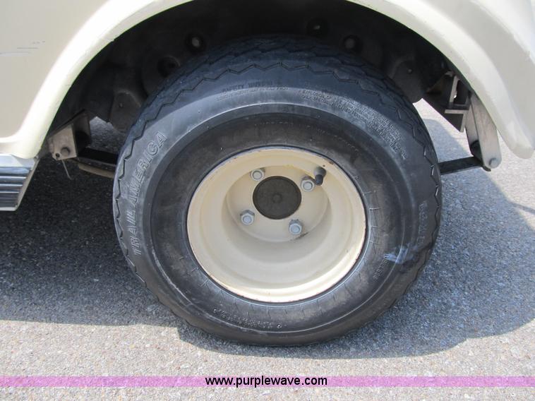 image for item D6573 1999 Ingersoll Rand Club Car golf cart