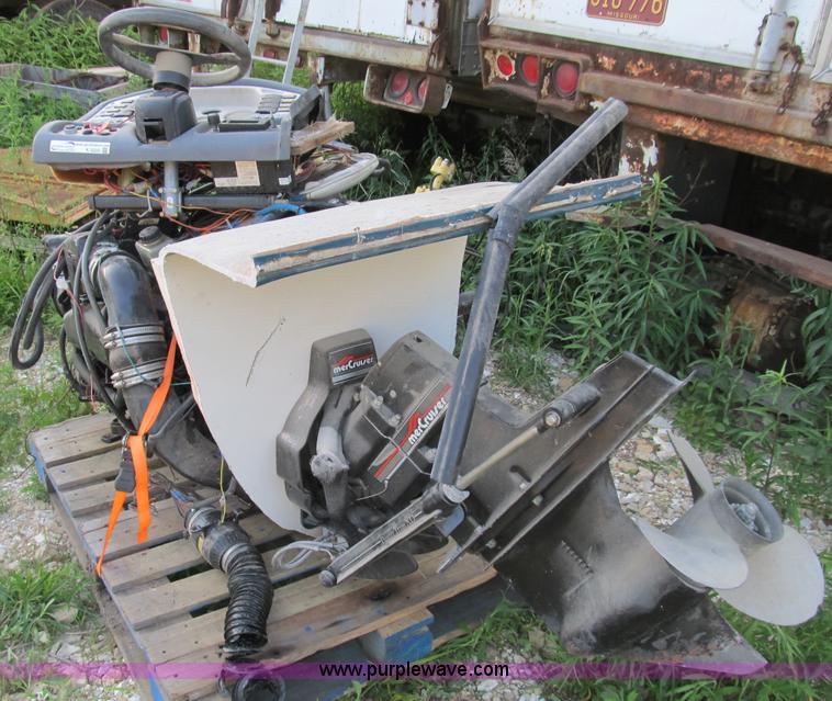 image for item K9250 Mercruiser 350 HP Chevrolet boat engine