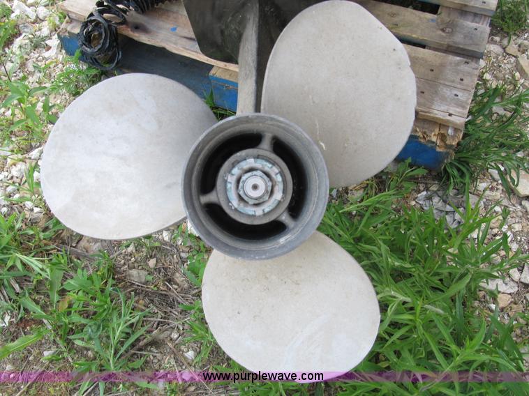 image for item K9250 Mercruiser 350 HP Chevrolet boat engine