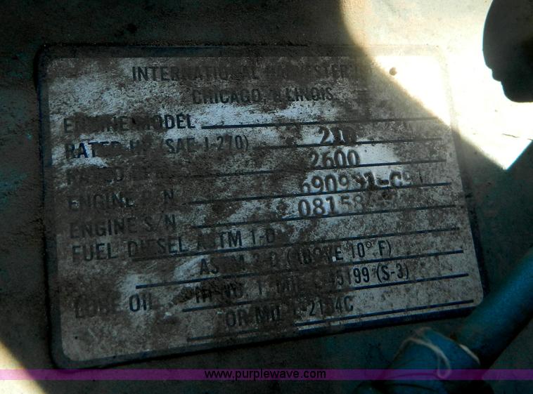 image for item M9792 International 466 diesel engine