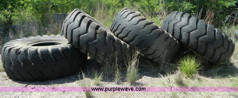 image for item M9795 (4) 26.5-25 rock tires