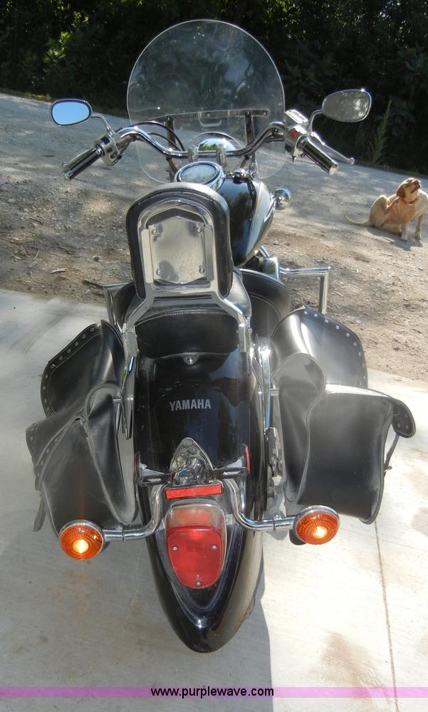 image for item N9795 2003 Yamaha V-Star Classic motorcycle