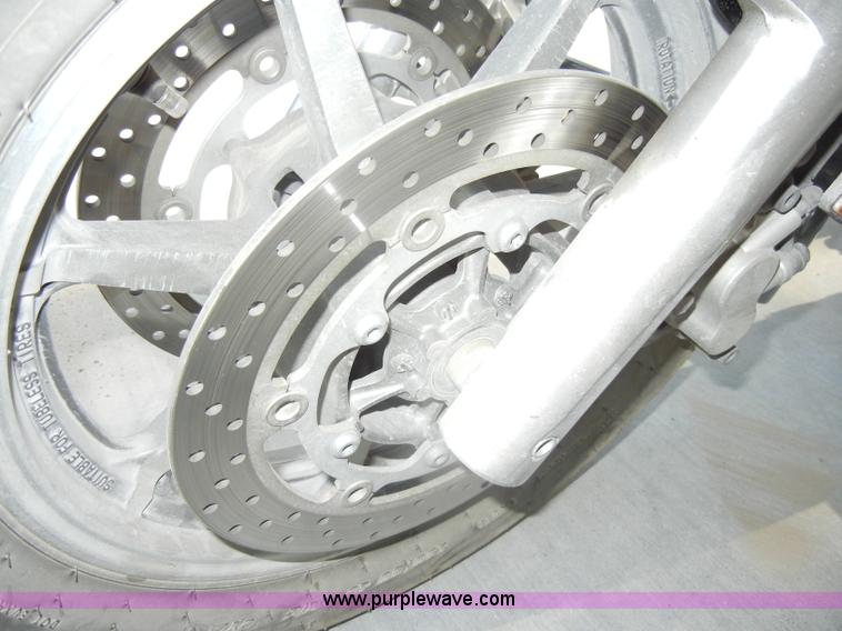 image for item N9795 2003 Yamaha V-Star Classic motorcycle