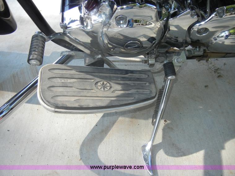 image for item N9795 2003 Yamaha V-Star Classic motorcycle