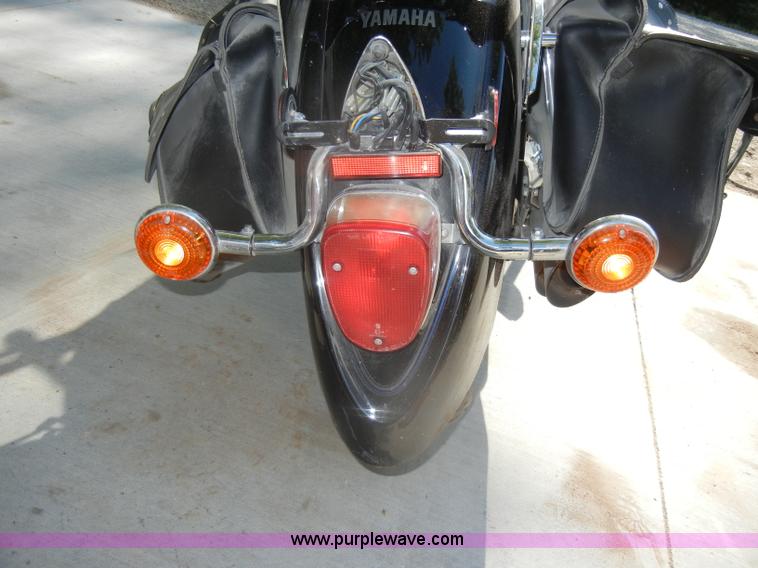 image for item N9795 2003 Yamaha V-Star Classic motorcycle
