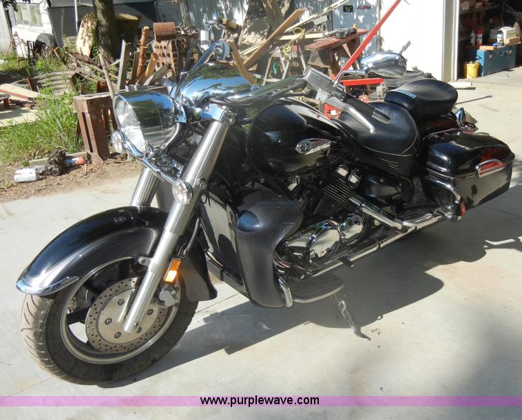 image for item N9796 2005 Yamaha Royal Star Tour Deluxe motorcycle