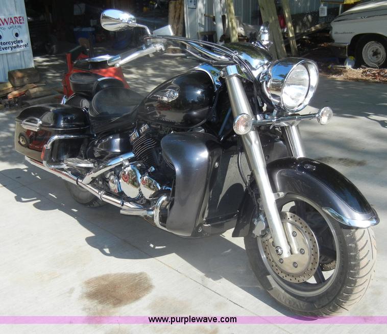 image for item N9796 2005 Yamaha Royal Star Tour Deluxe motorcycle