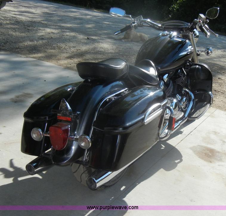 image for item N9796 2005 Yamaha Royal Star Tour Deluxe motorcycle