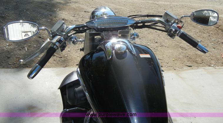 image for item N9796 2005 Yamaha Royal Star Tour Deluxe motorcycle