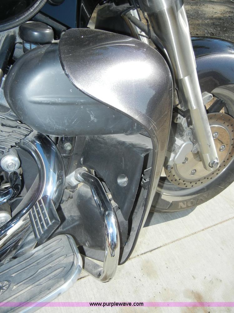 image for item N9796 2005 Yamaha Royal Star Tour Deluxe motorcycle