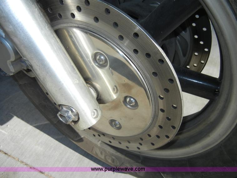 image for item N9796 2005 Yamaha Royal Star Tour Deluxe motorcycle