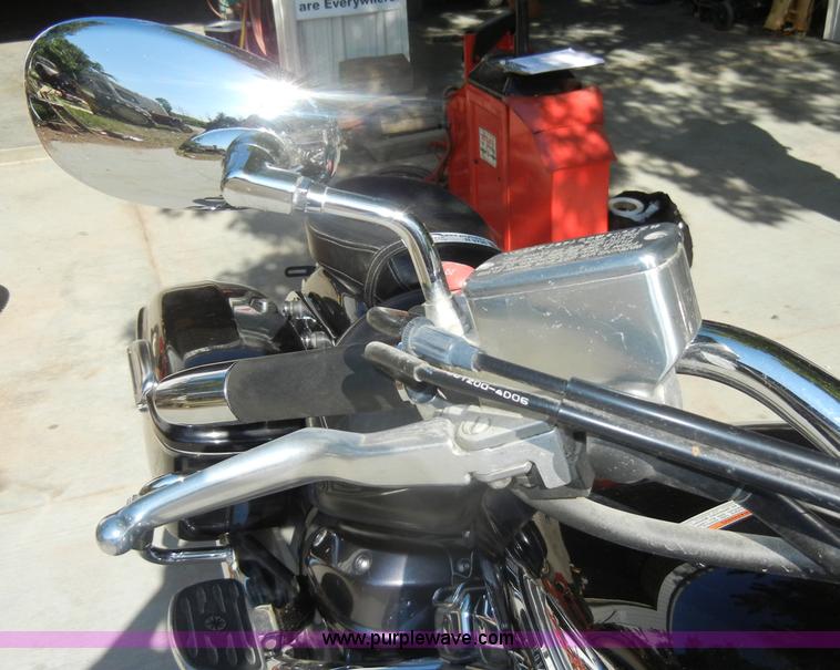 image for item N9796 2005 Yamaha Royal Star Tour Deluxe motorcycle