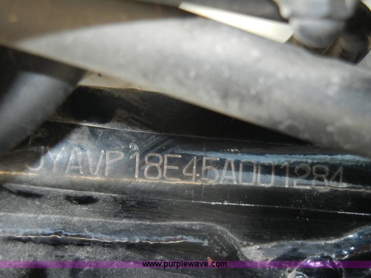 image for item N9796 2005 Yamaha Royal Star Tour Deluxe motorcycle