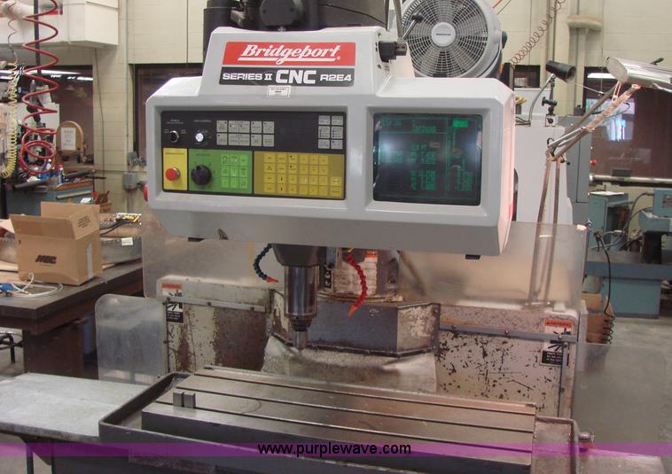 image for item R9519 1984 Bridgeport VMC Series II R2E4 CNC machine