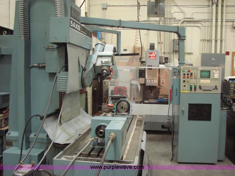 image for item R9522 1984 Bostomatic 1000 5-Axis CNC machine