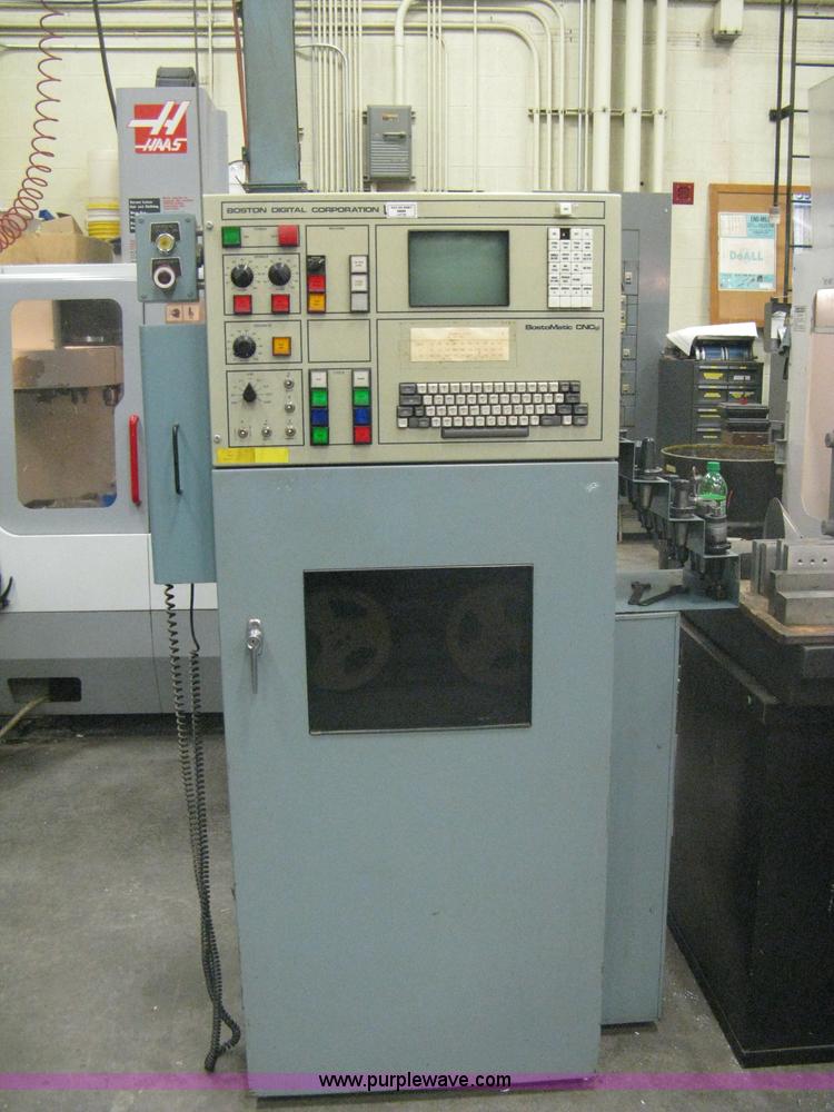 image for item R9522 1984 Bostomatic 1000 5-Axis CNC machine