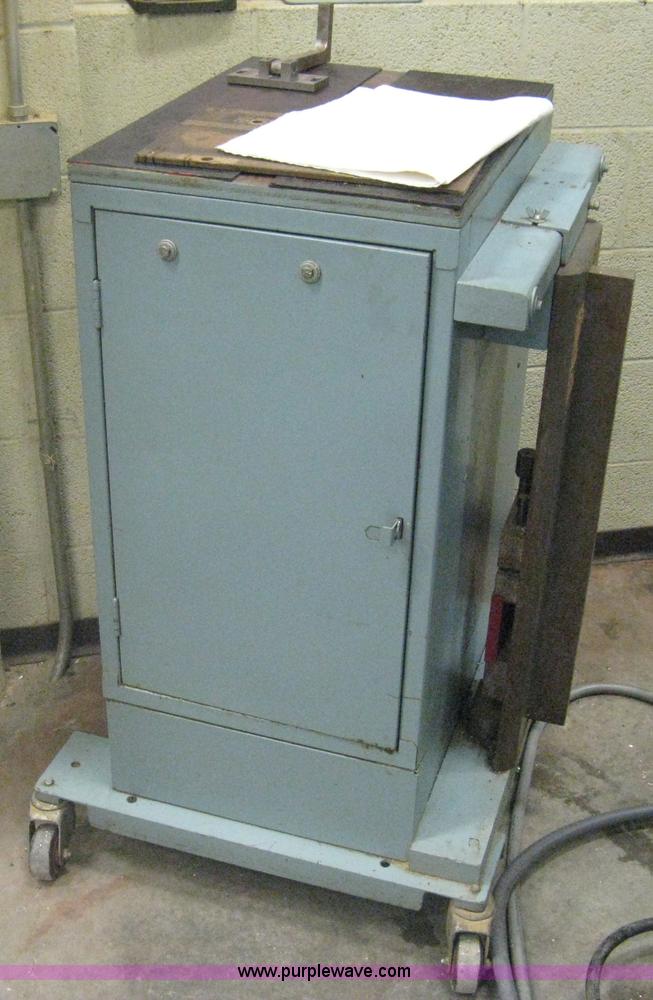 image for item R9522 1984 Bostomatic 1000 5-Axis CNC machine