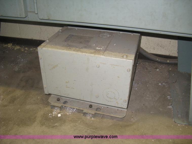 image for item R9522 1984 Bostomatic 1000 5-Axis CNC machine