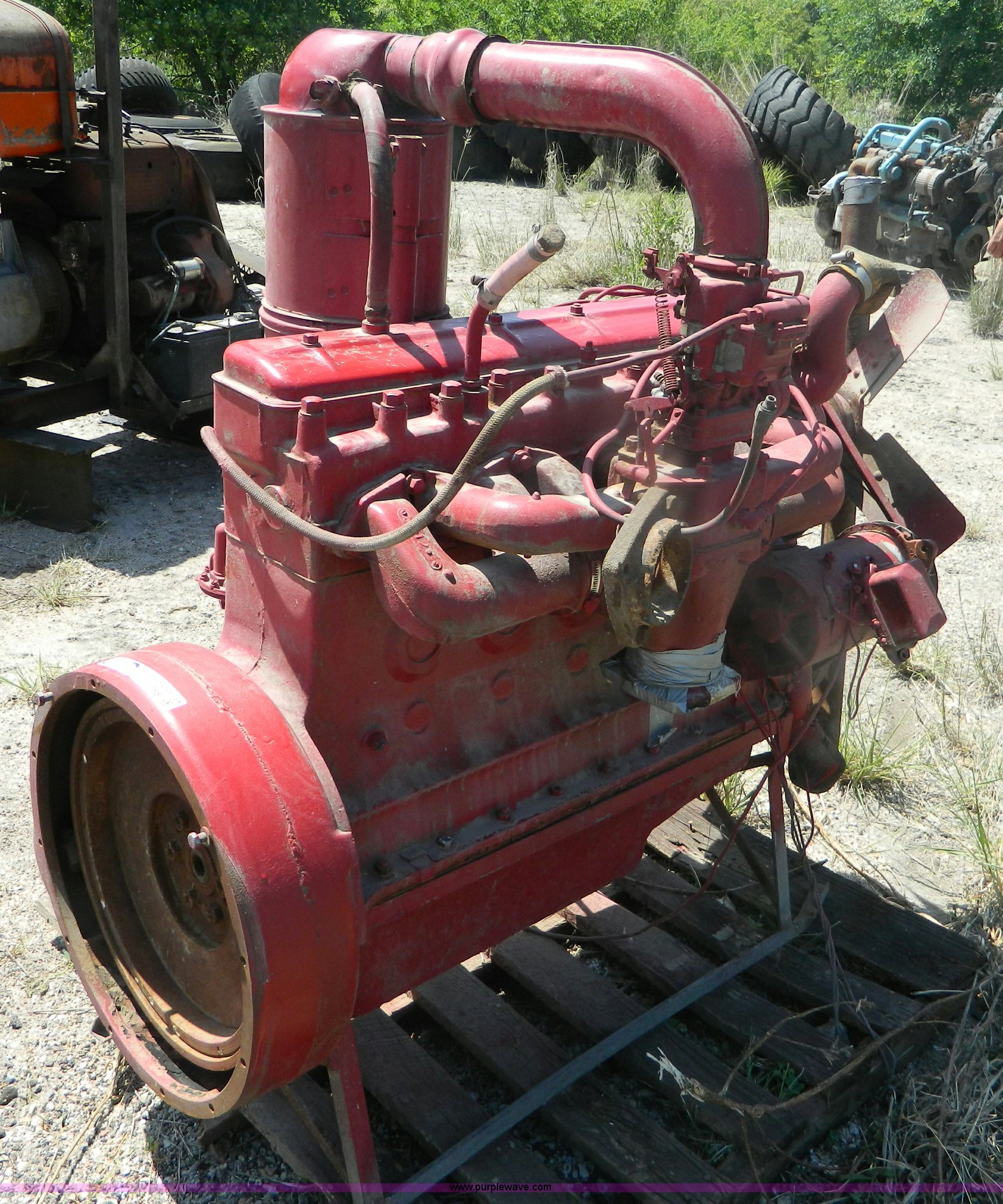 International Red Diamond 450 gas engine in Scandia, KS Item M9788 sold Purple Wave