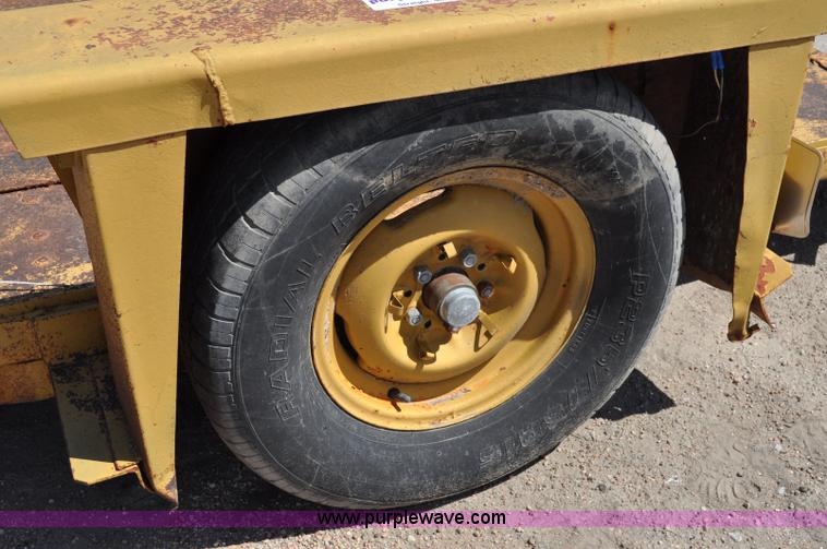 image for item A5910 Utility trailer
