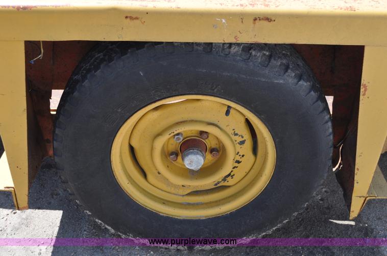 image for item A5910 Utility trailer