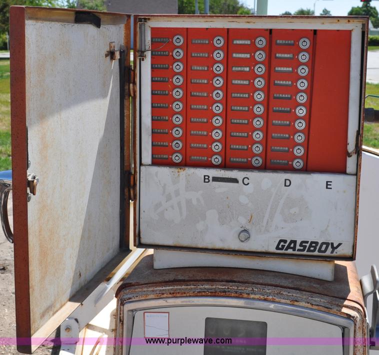 image for item A5911 Self contained fuel storage unit