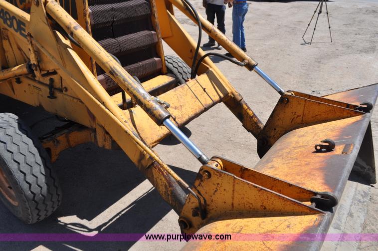 image for item A5914 1986 Case 480E backhoe