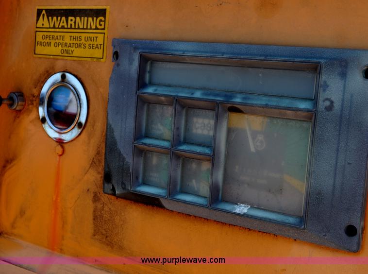 image for item A5916 Case DH5 vibratory plow