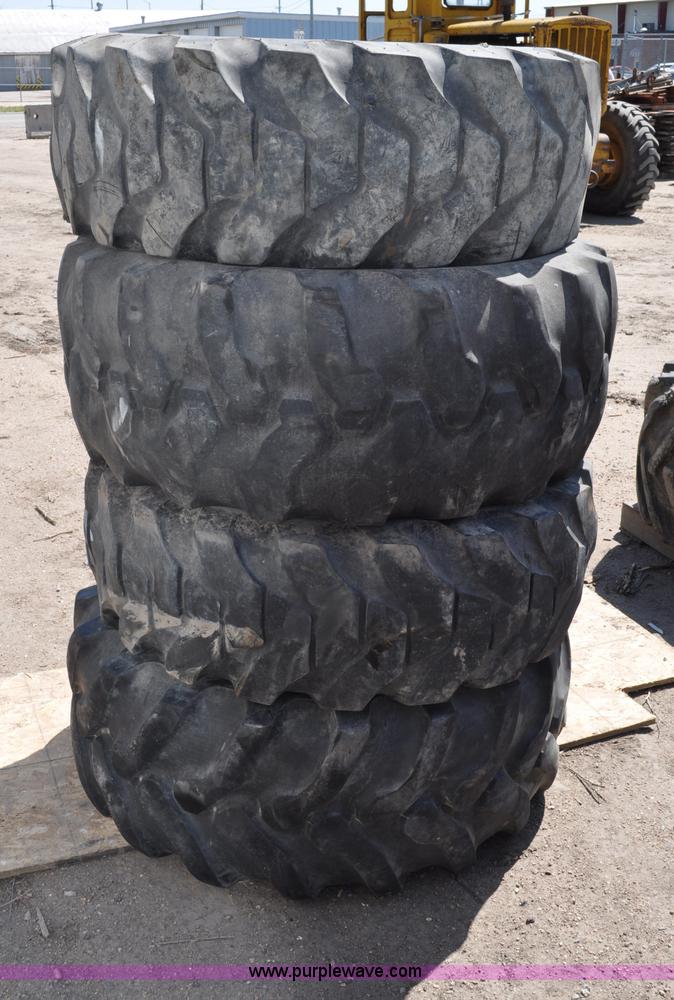 image for item A5926 (4) Firestone tires