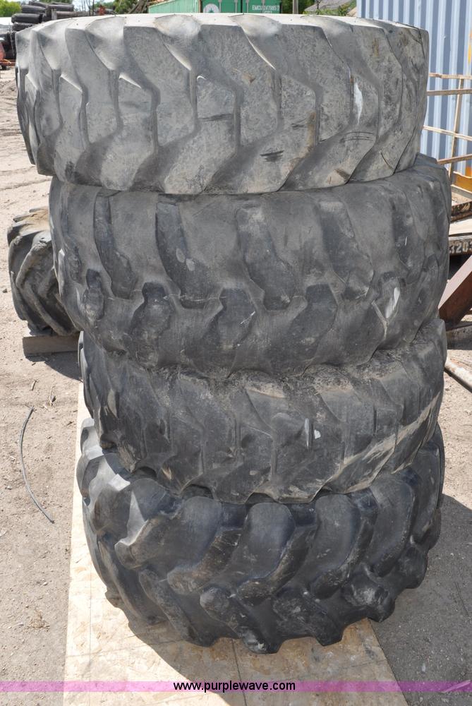 image for item A5926 (4) Firestone tires