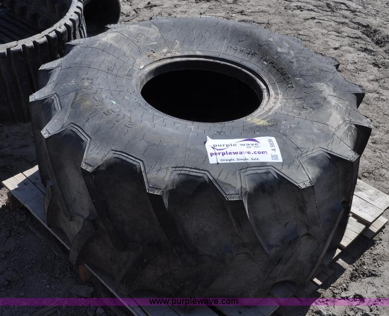 image for item A5927 (2) tires