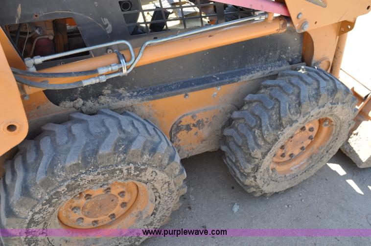 image for item A5929 2002 Case 40XT skid steer