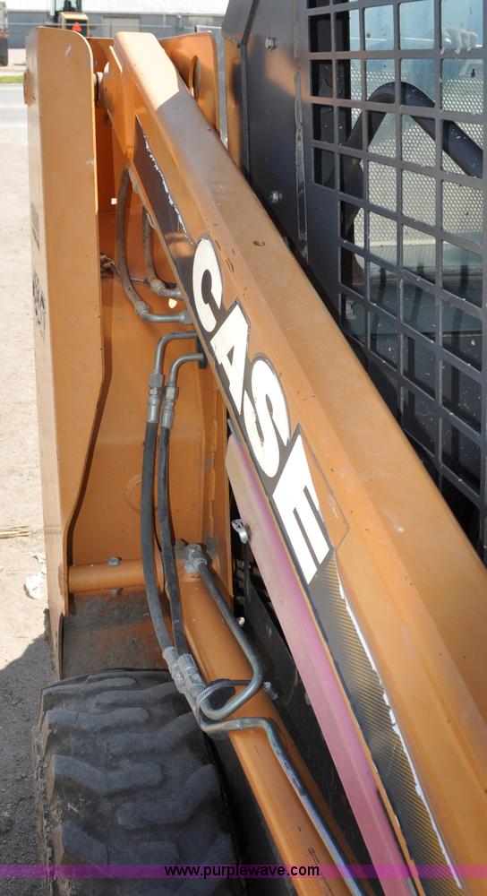 image for item A5929 2002 Case 40XT skid steer