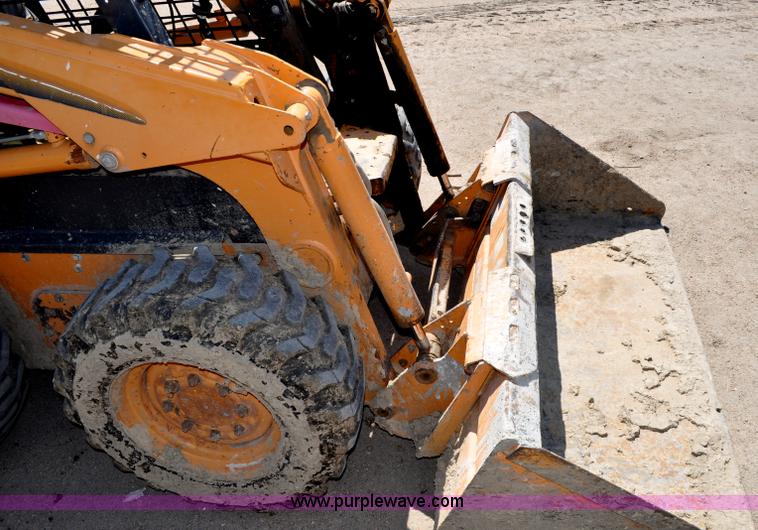 image for item A5929 2002 Case 40XT skid steer