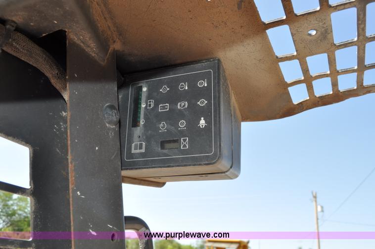 image for item A5929 2002 Case 40XT skid steer