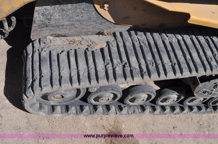 image for item A5930 2005 Caterpillar 257B track skid steer