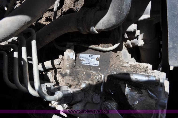 image for item A5930 2005 Caterpillar 257B track skid steer