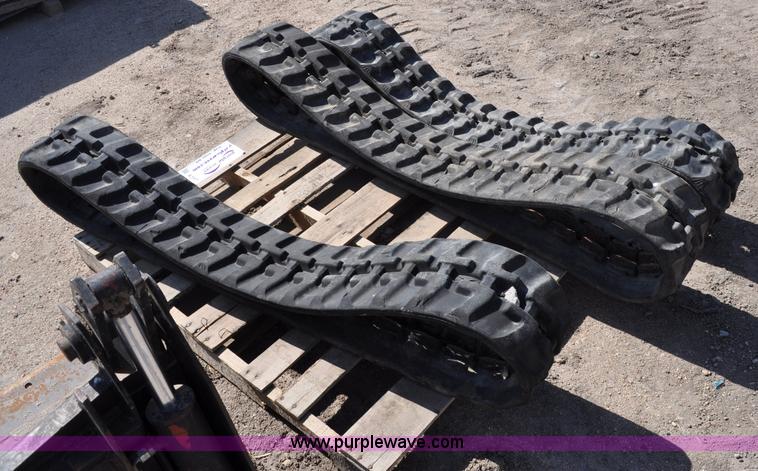 image for item A5931 (3) mini excavator tracks