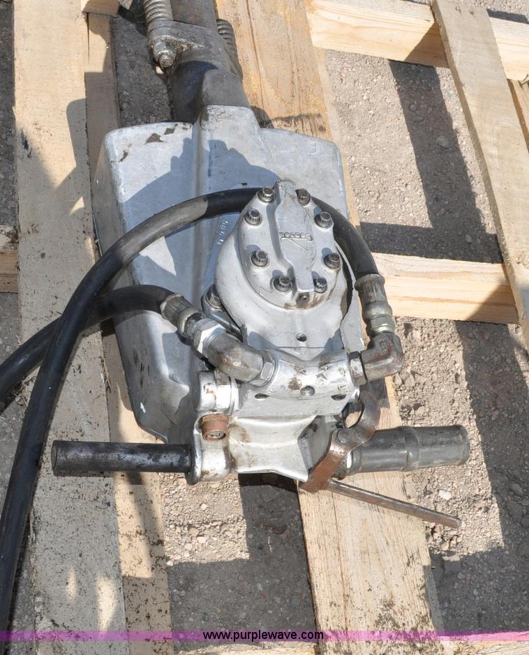 image for item A5941 Hydraulic breaker