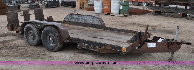 image for item A5947 1990 Tandem axle utility trailer