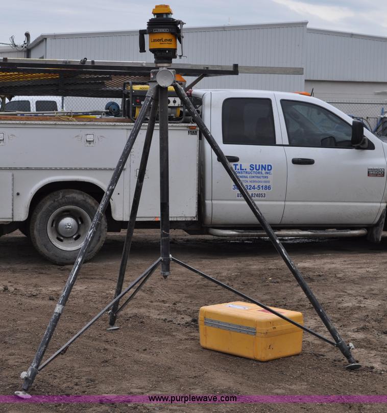 image for item A5948 Spectra-Physics laser plane