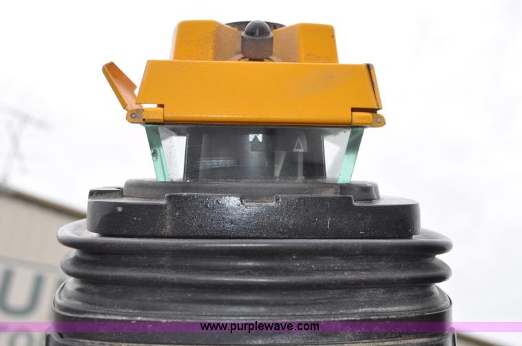 image for item A5948 Spectra-Physics laser plane