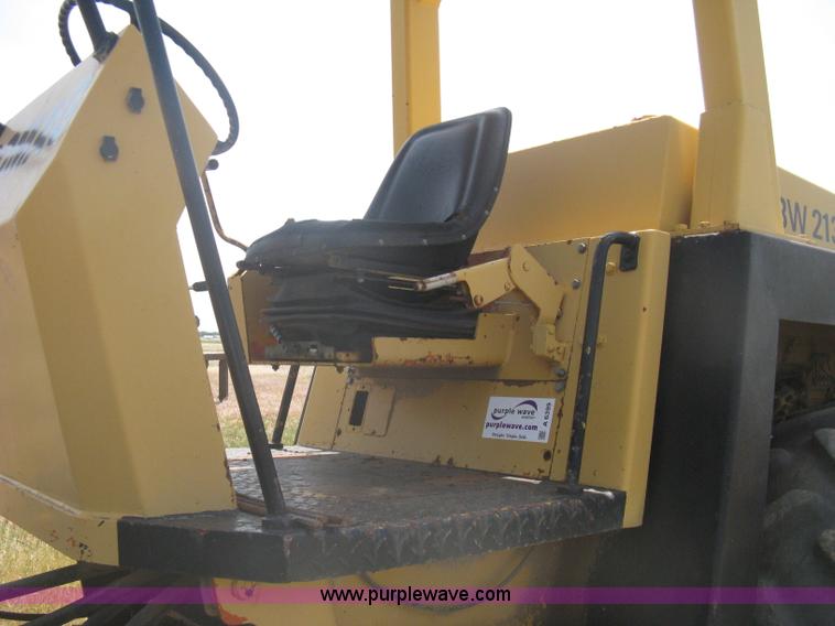 image for item A6399 Bomag BW213PD articulated vibratory pad foot roller