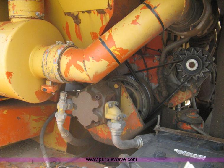 image for item A6399 Bomag BW213PD articulated vibratory pad foot roller