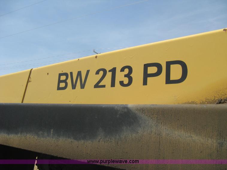 image for item A6399 Bomag BW213PD articulated vibratory pad foot roller