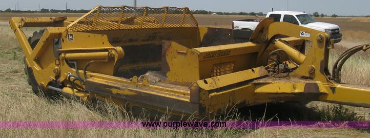 image for item A6400 John Deere 1812C scraper pan