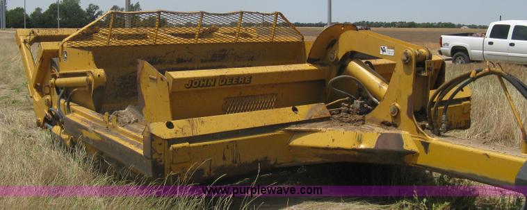 image for item A6400 John Deere 1812C scraper pan
