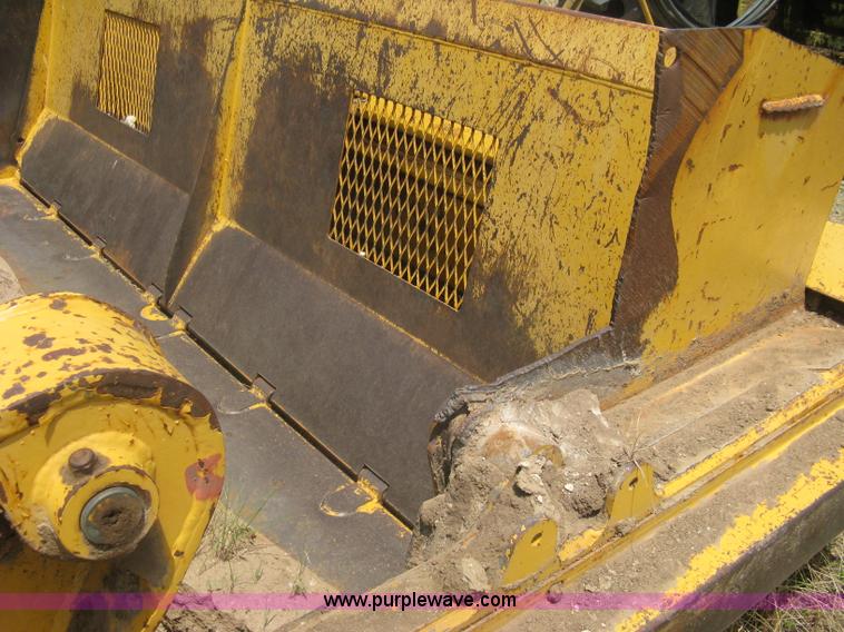 image for item A6400 John Deere 1812C scraper pan